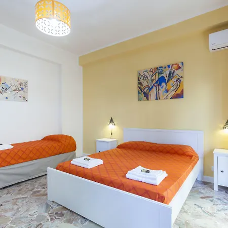 فندق مبيت وإفطار Coffee And 3*