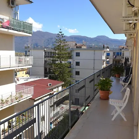 Coffee And فندق مبيت وإفطار 3*