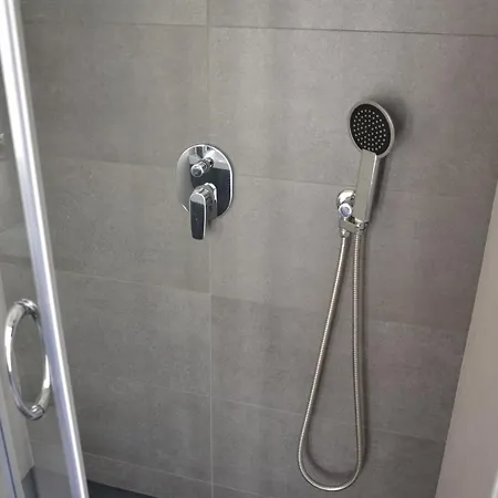 Coffee And فندق مبيت وإفطار